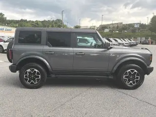 Ford Bronco 2024 4x4 Outer Banks 4p SUV