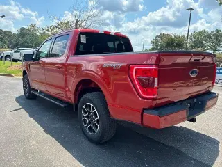 Ford F-150 2023 4x4 XLT 4 puertas SuperCrew caja corta de 5.5 pies