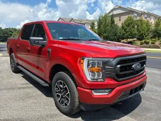Ford F-150 2023 4x4 XLT 4 puertas SuperCrew caja corta de 5.5 pies