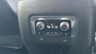 GMC Yukon 2022 4x4 SLT 4p SUV