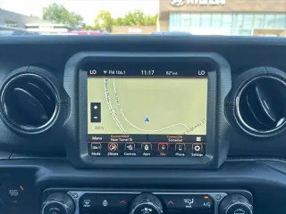 Jeep Gladiator 2021 4x4 de Altitude Alta 4p. Cabina Doble 5.0 pies. BA
