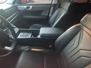 Hyundai SANTA FE 2025 SEL 4p SUV