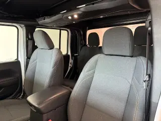 Jeep Gladiator 2024 4x4 Sport 4dr Cabina Doble 5.0 ft. SB
