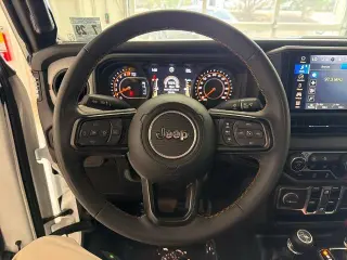 Jeep Gladiator 2024 4x4 Sport 4dr Cabina Doble 5.0 ft. SB