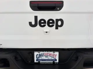 Jeep Gladiator 2024 4x4 Sport 4dr Cabina Doble 5.0 ft. SB
