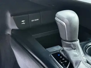 Toyota Camry 2019 SE 4 puertas Sedán