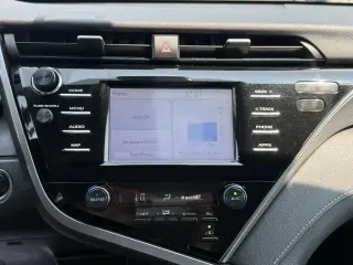 Toyota Camry 2019 SE 4 puertas Sedán