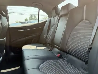 Toyota Camry 2019 SE 4 puertas Sedán