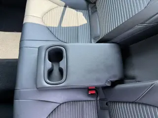 Toyota Camry 2019 SE 4 puertas Sedán