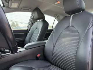 Toyota Camry 2019 SE 4 puertas Sedán