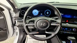 Hyundai ELANTRA 2025 SEL Convenience 4p Sedan