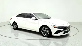 Hyundai ELANTRA 2025 SEL Convenience 4p Sedan