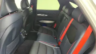 Genesis GV70 2023 AWD 2.5T Standard 4p SUV