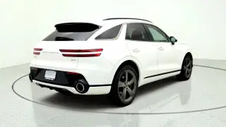 Genesis GV70 2023 AWD 2.5T Standard 4p SUV