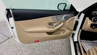 Mercedes-Benz Clase C 2021 C 300 2p Cabriolet