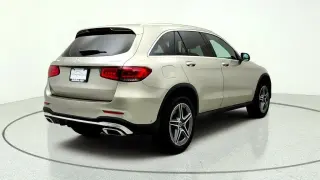 Mercedes-Benz GLC 2022 GLC 300 4MATIC 4p SUV