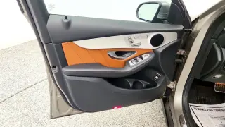 Mercedes-Benz GLC 2022 GLC 300 4MATIC 4p SUV
