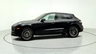 Porsche Macan 2023 AWD T 4p SUV