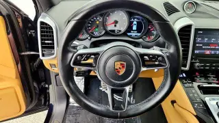 Porsche Cayenne 2017 AWD S 4p SUV