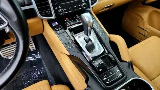 Porsche Cayenne 2017 AWD S 4p SUV