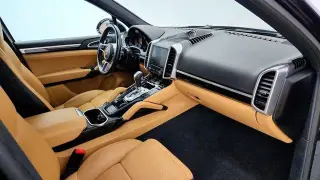 Porsche Cayenne 2017 AWD S 4p SUV