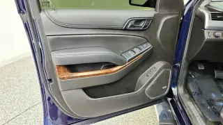 Chevrolet Suburban 2017 4x4 LT 4p SUV