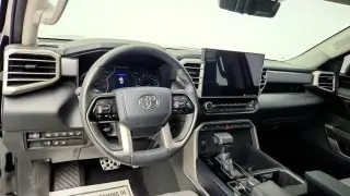 Toyota Tundra 2022 4x4 SR5 4p CrewMax Cab Pickup LB