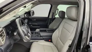 Toyota Tundra 2022 4x4 SR5 4p CrewMax Cab Pickup LB