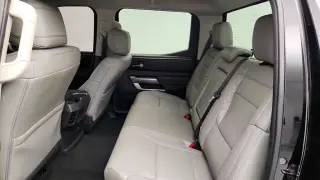 Toyota Tundra 2022 4x4 SR5 4p CrewMax Cab Pickup LB