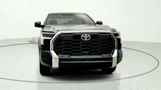Toyota Tundra 2022 4x4 SR5 4p CrewMax Cab Pickup LB