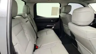 Toyota Tundra 2022 4x4 SR5 4p CrewMax Cab Pickup LB