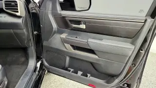 Toyota Tundra 2022 4x4 SR5 4p CrewMax Cab Pickup LB