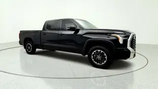 Toyota Tundra 2022 4x4 SR5 4p CrewMax Cab Pickup LB