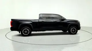 Toyota Tundra 2022 4x4 SR5 4p CrewMax Cab Pickup LB