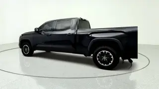 Toyota Tundra 2022 4x4 SR5 4p CrewMax Cab Pickup LB