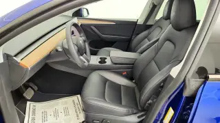 Tesla Model Y 2023 AWD Long Range 4p Crossover