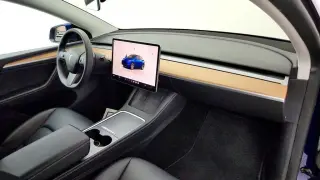 Tesla Model Y 2023 AWD Long Range 4p Crossover