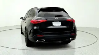 Mercedes-Benz GLC 2023 AWD GLC 300 4MATIC 4p SUV