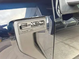 Ford F-150 2023 4x4 XL 4p SuperCrew 5.5 ft. SB