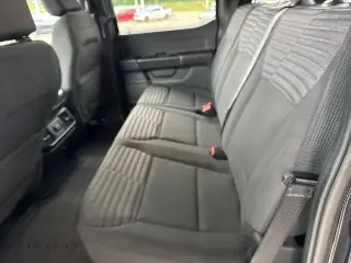 Ford F-150 2023 4x4 XL 4p SuperCrew 5.5 ft. SB
