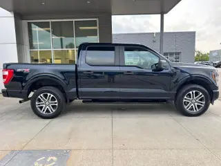 Ford F-150 2023 4x4 XL 4p SuperCrew 5.5 ft. SB