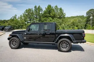 Jeep Gladiator 2020 4x4 Overland 4p Cabillaje de Tripulante 5.0 ft. CA