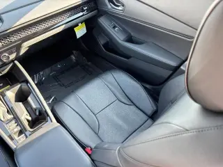 Honda Accord Híbrido 2025 Deportivo Sedán 4 puertas