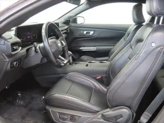 Ford Mustang 2025 EcoBoost 2p Fastback