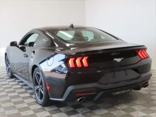 Ford Mustang 2025 EcoBoost 2p Fastback