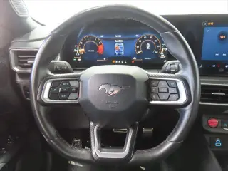 Ford Mustang 2025 EcoBoost 2p Fastback