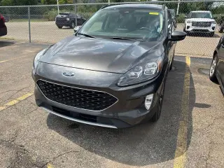 Ford Escape 2020 AWD Titanium 4p SUV