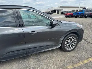 Ford Escape 2020 AWD Titanium 4p SUV