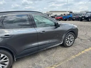 Ford Escape 2020 AWD Titanium 4p SUV