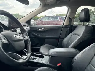 Ford Escape 2020 AWD Titanium 4p SUV